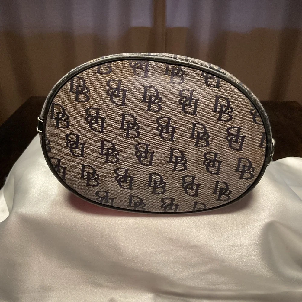 Dooney & Bourke grey/black monogram - Picture 4 of 12